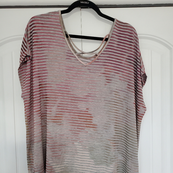 Lane Bryant Striped Dolman Sleeve Criss Cross V-neck Tee 22/24 NWOT - Picture 3 of 8